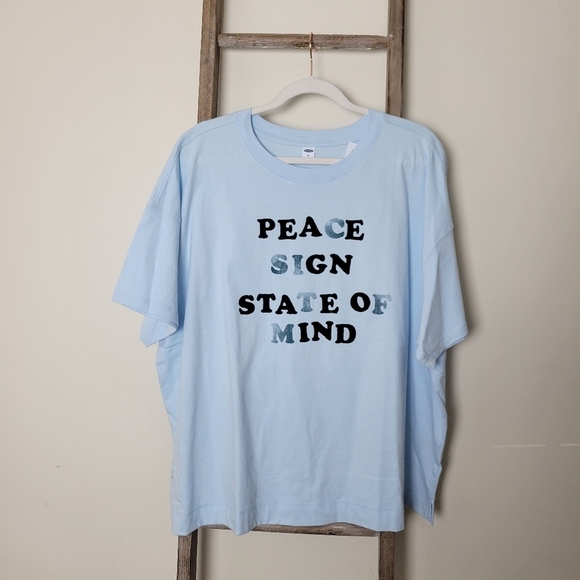 ⭐️40% Off⭐️ Old Navy Loose Easy Vintage Graphic T-shirt - Picture 1 of 10